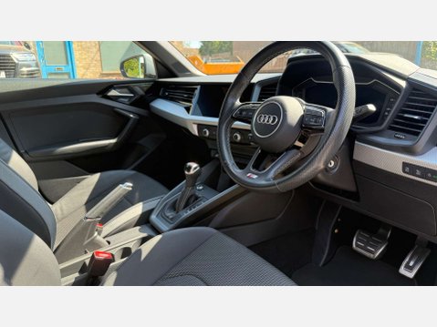 Audi A1 1.5 A1 S Line 35 TFSI Semi-Auto 5dr 5