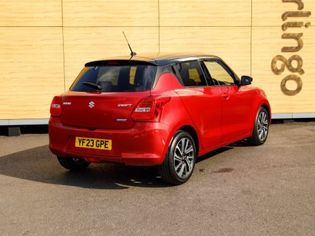 Suzuki Swift SZ5 DUALJET MHEV