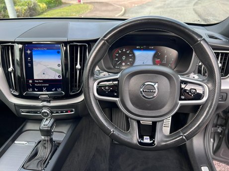 Volvo XC60 2.0 D4 R-Design Pro Auto AWD Euro 6 (s/s) 5dr 22