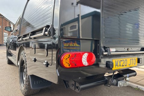 Toyota Hilux Active 4WD D-4D DCB Utility Service Body - Uprated to 3.5t 27