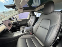 Tesla Model 3 (Dual Motor) Performance Saloon 4dr Electric Auto 4WDE (Performance Upgrade 27