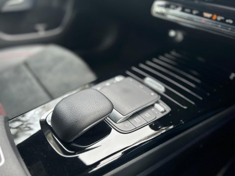 Mercedes-Benz A Class A 250 E AMG LINE PREMIUM 38