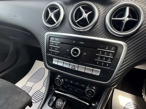 Mercedes-Benz A Class 2.1 A200d AMG Line (Premium) Hatchback 5dr Diesel 7G-DCT Euro 6 (s/s) (136 25