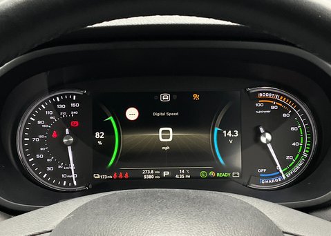 MG MG5 61KWH EXCLUSIVE 23