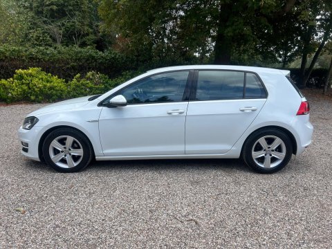 Volkswagen Golf 1.0 TSI Match Edition BlueMotion Euro 6 (s/s) 5dr 7