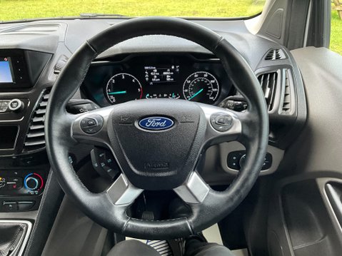 Ford Transit Connect 250 EcoBlue Limited L2 Euro 6 (s/s) 5dr 17