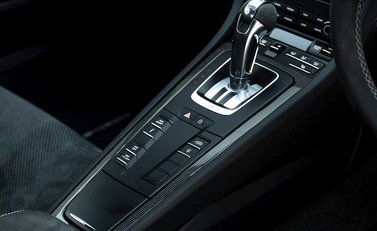 Porsche 911 GT3 RS Weissach (991.2) 18