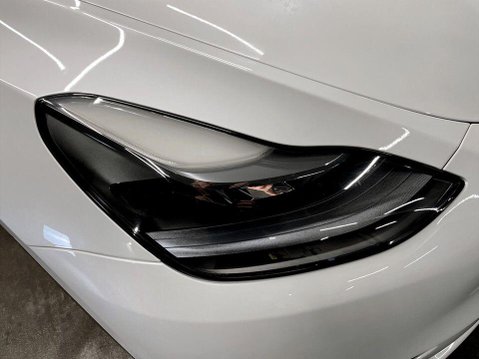 Tesla Model Y SUV 5dr Electric Auto RWD (346 ps) 9