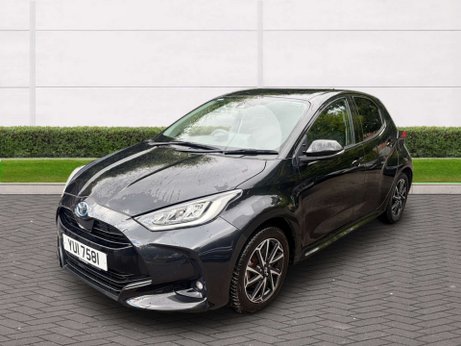 Toyota Yaris 1.5 Yaris Design HEV CVT 5dr 2