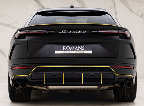 Lamborghini Urus 5