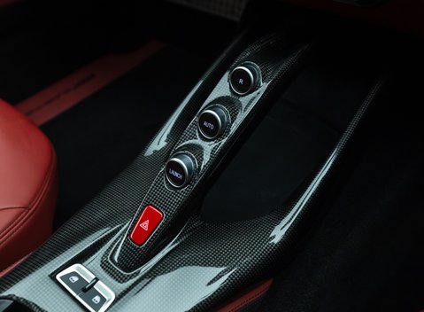 Ferrari 812 Superfast 21