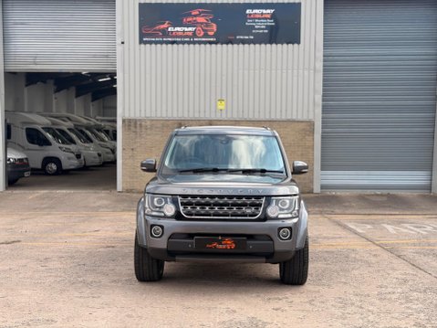 Land Rover Discovery 3.0 SD V6 Graphite Auto 4WD Euro 6 (s/s) 5dr 8