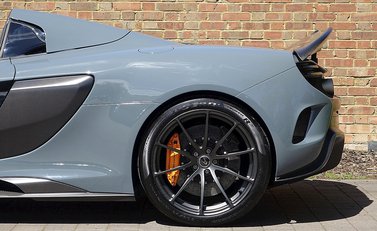 McLaren 675 LT Spider 17