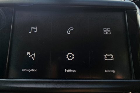 Peugeot 2008 S/S ALLURE.. ONLY ONE OWNER FROM NEW.. 5 SERVICES INCLUDING CAMBELT CHANGE  19