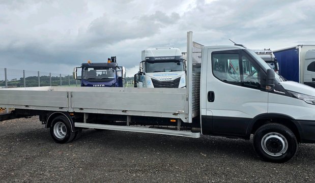 Iveco Daily Daily 72C18HA8 Auto Business Dropside 