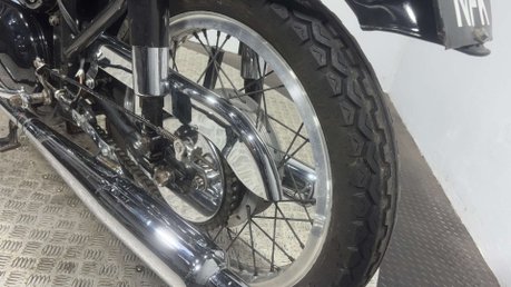 Norton Dominator SS 1962 CLASSIC BARN FIND PROJECT BIKE SPARES OR REPAIR 600CC 8
