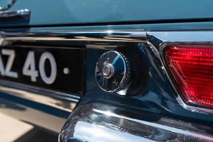 Mercedes-Benz SL 280 Pagoda 27