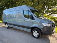 Mercedes-Benz Sprinter 319 Cdi Premium - with In-Built Bed + Diesel Heater 5