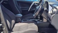 Toyota Rav4 2.5 VVT-h Business Edition Plus SUV 5dr Petrol Hybrid CVT Euro 6 (s/s) (Saf 17