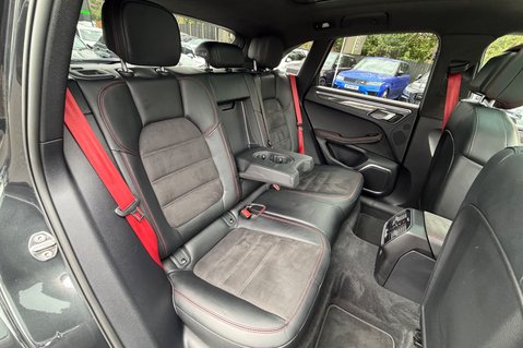 Porsche Macan GTS PDK -BURMESTER HIGH END -PAN ROOF -GTS SPORT PACK-PTV PLUS -£19K EXTRAS 36