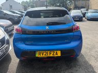 Peugeot e-208 GT PREMIUM 8