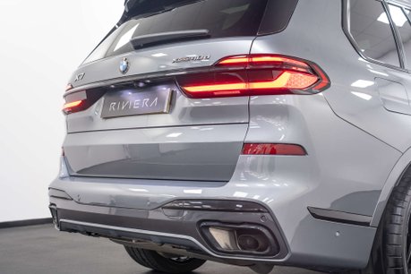 BMW X7 3.0 X7 xDrive 40d M Sport MHEV Auto 4WD 5dr 9