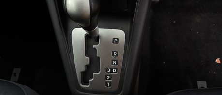 Hyundai ix20 1.6 ACTIVE AUTOMATIC.. LOOK! ONLY 23000 MILES! 1