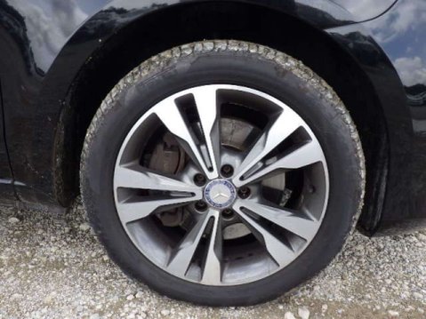 Mercedes-Benz V Class 2.2 V220d MPV 5dr Diesel G-Tronic+ Euro 6 (s/s) 8 Seat LWB (163 ps) 15