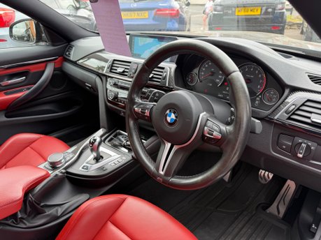 BMW M4 M4 COMPETITION 33