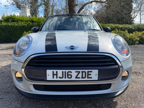 Mini Hatch 1.5 Cooper Euro 6 (s/s) 5dr 2