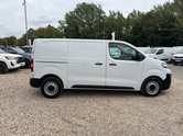 Vauxhall Vivaro SWB L1H1 [SOLD CM] Low Roof 3100 Air Con Sensors EURO 6 NO V 5