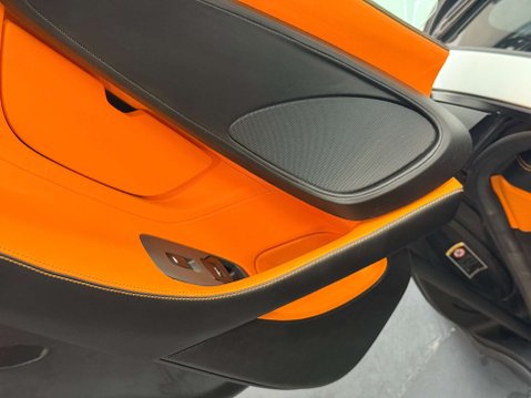 McLaren 570S 3.8T V8 Coupe 2dr Petrol SSG Euro 6 (s/s) (570 ps) 70