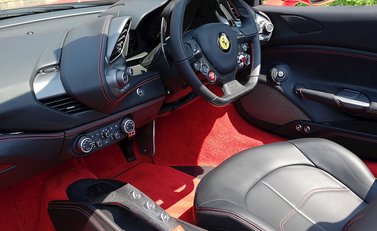 Ferrari 488 Spider 21