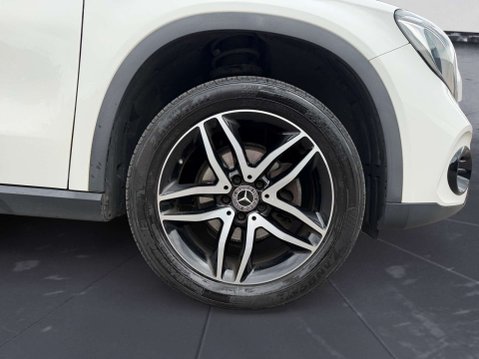 Mercedes-Benz GLA 1.6 GLA 180 Urban Edition Auto 5dr 12