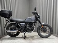 Brixton BX 2020 ONLY 8K GOOD RUNNING PROJECT BIKE 125CC BOBBER 1