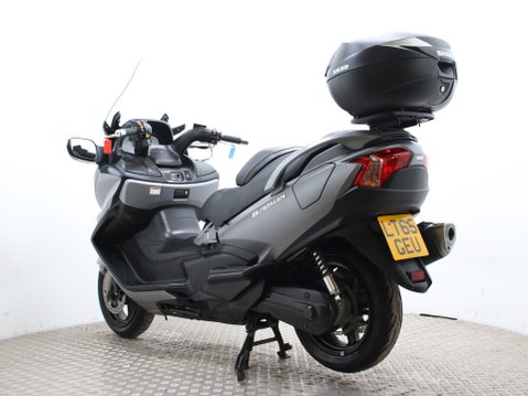 Suzuki Burgman 650 AN 650 ZL5 Executive 6