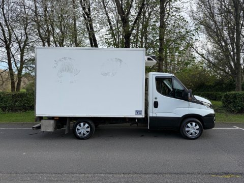 Iveco Daily 2.3 TD 14V 35S 3520 HiMatic L2 5dr 11