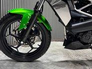 Kawasaki Z 2023 125CC NAKED BIKE MOT 10/27 WARRANTY SERVICED 1 OWNER 12