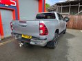 Toyota Hilux INVINCIBLE 4WD D-4D DCB AUTO 8