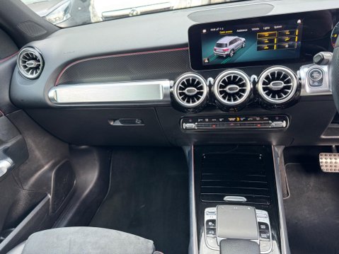 Mercedes-Benz GLB 2.0 GLB220d AMG Line (Premium) 8G-DCT 4MATIC Euro 6 (s/s) 5dr 44