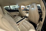 Porsche Panamera TURBO PDK 16