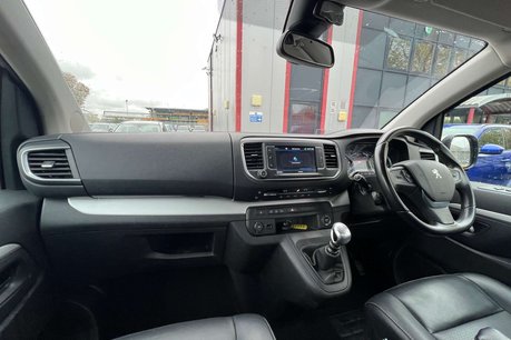 Peugeot Traveller 2.0 BlueHDi Allure Standard MPV 5dr Diesel Manual MWB Euro 6 (s/s) (150 ps) 38