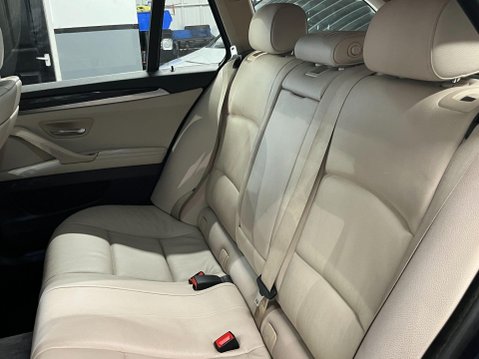 BMW 5 Series 2.0 520d SE Touring Euro 5 5dr 24