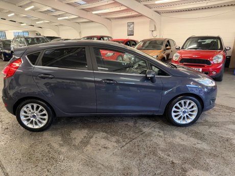 Ford Fiesta 1.0T EcoBoost Titanium X Euro 5 (s/s) 5dr 7