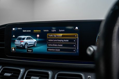 Mercedes-Benz GLE 2.9 GLE350d AMG Line (Premium Plus) SUV 5dr Diesel G-Tronic 4MATIC Euro 6 ( 39