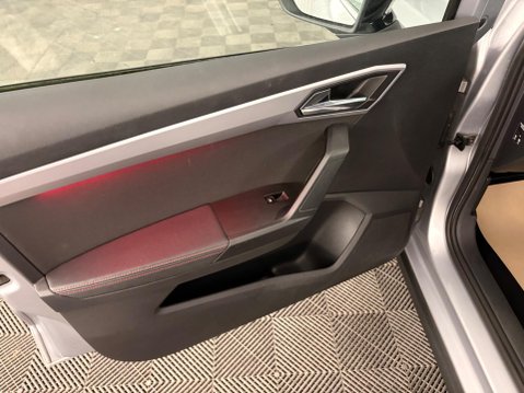 SEAT Arona 1.0 TSI FR DSG Euro 6 (s/s) 5dr 31