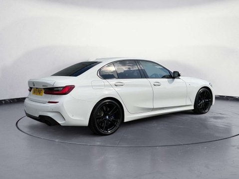 BMW 3 Series 2.0 320i M Sport Auto 4dr 5