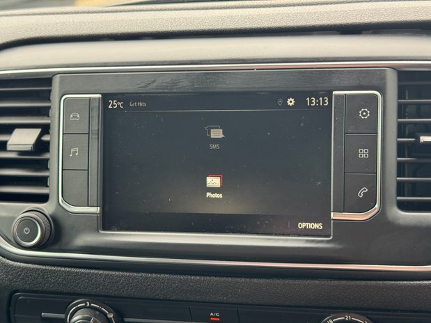 Vauxhall Vivaro SWB L1H1 [SOLD CM] Low Roof 3100 Air Con Sensors EURO 6 NO V 28