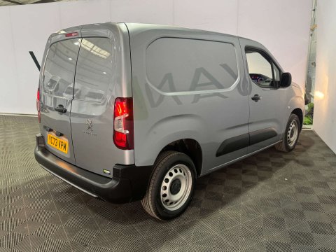 Peugeot Partner 1.5 Partner Professional Premium+ BHDi 10