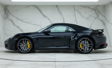 Porsche 911 Turbo S Cabriolet (992) 4